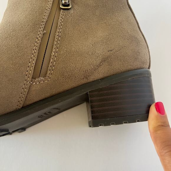 Blondo Samara Tan Taupe Waterproof Suede Ankle Booties Womens 9 - Picture 6 of 13